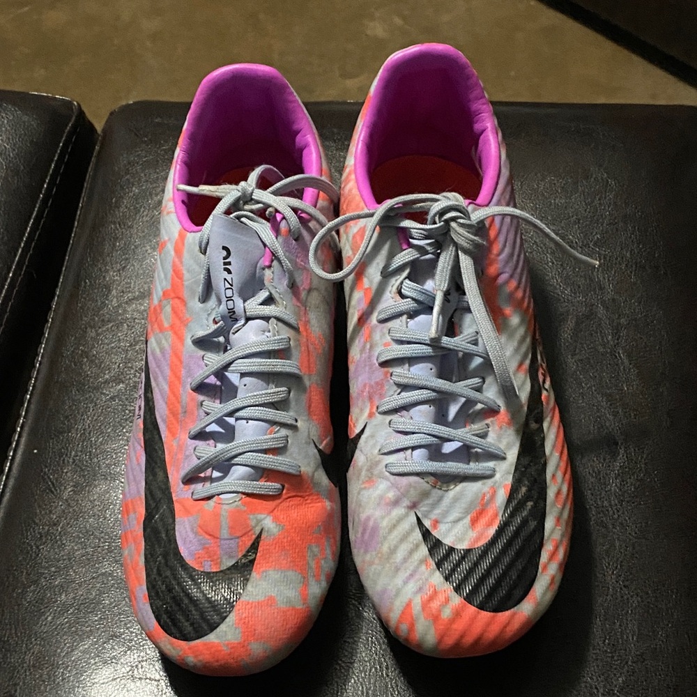 Zoom Women's Athletic Shoes in Pink, Purple, and Gray